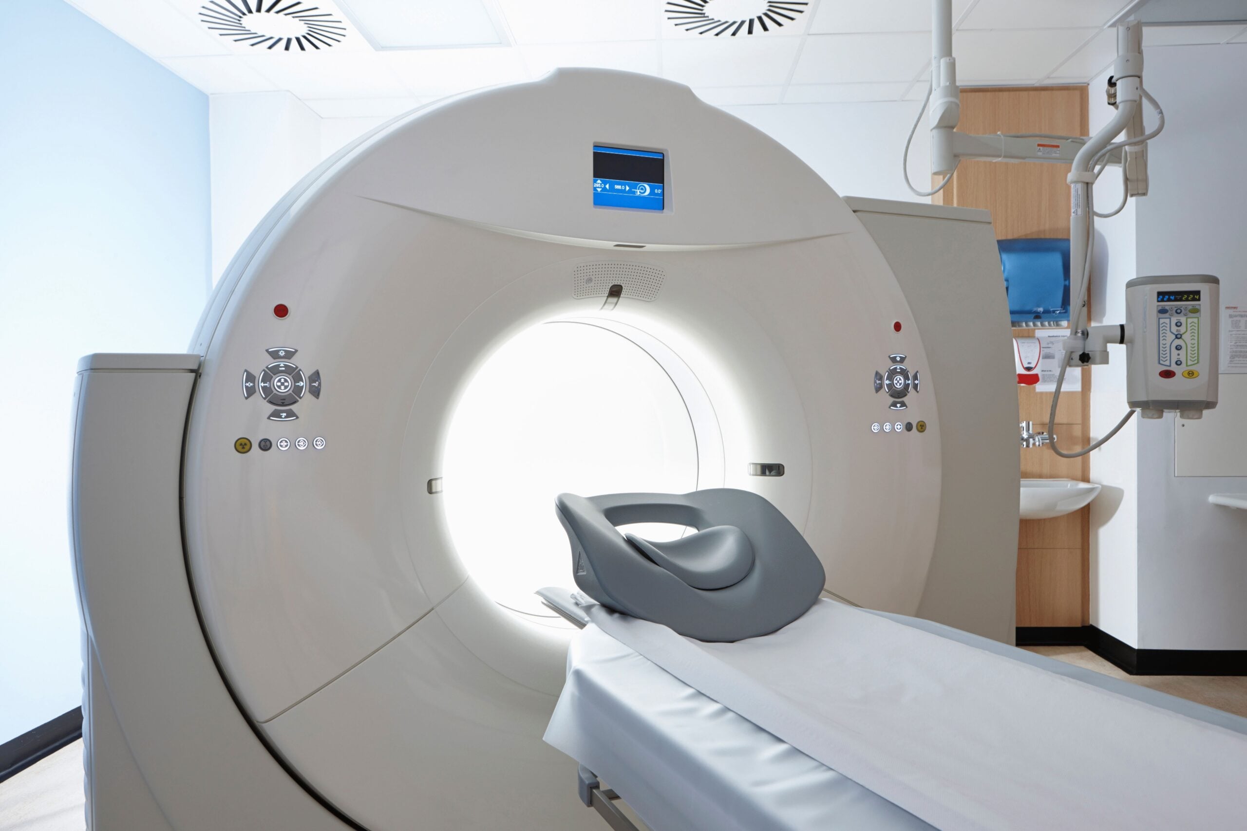 CT scan machine